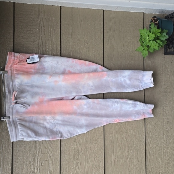 Torrid Everyday Fleece Classic Fit Crop Active Jogger Terry Tie-Dye Coral 3x NWT - Picture 8 of 14